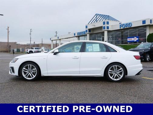 2023 Audi A4 45 S line Premium Plus