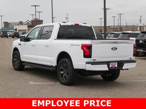 2025 Ford F-150 Lightning Flash