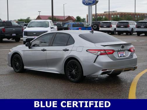 2019 Toyota Camry SE
