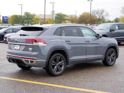 2021 Volkswagen Atlas Cross Sport 3.6L V6 SE w/Technology R-Line