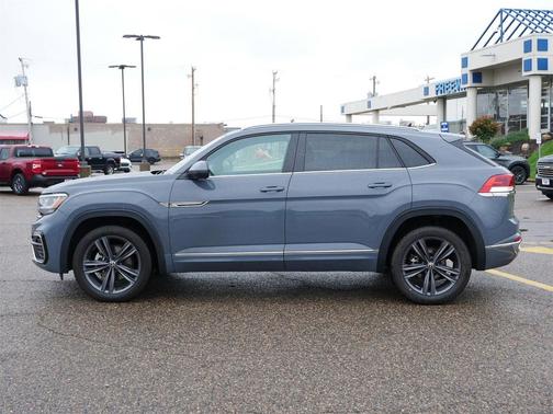 2021 Volkswagen Atlas Cross Sport 3.6L V6 SE w/Technology R-Line
