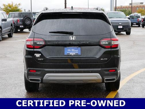 2025 Honda Pilot Elite