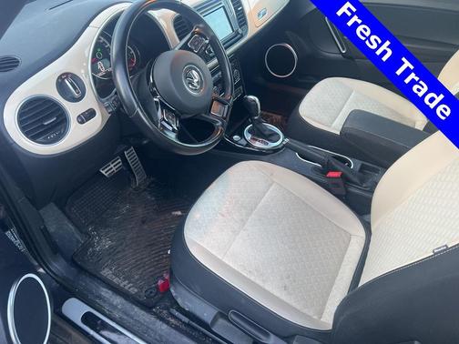 2019 Volkswagen Beetle 2.0T SE