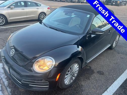2019 Volkswagen Beetle 2.0T SE