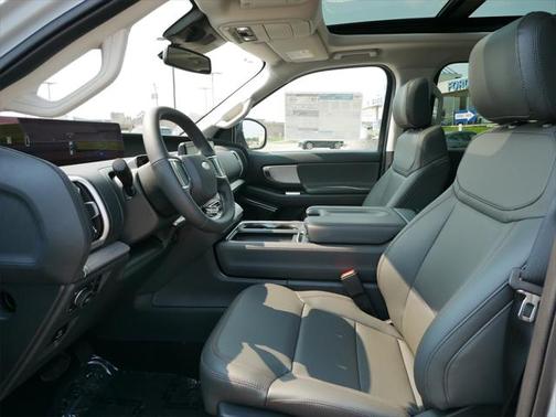 2025 Ford Expedition Max Active 4x4