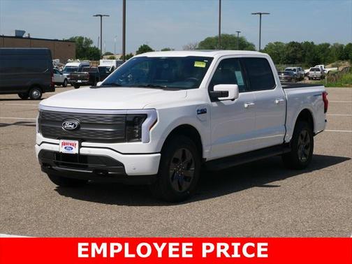 2025 Ford F-150 Lightning LARIAT