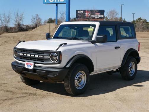 2025 Ford Bronco Base