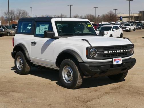 2025 Ford Bronco Base