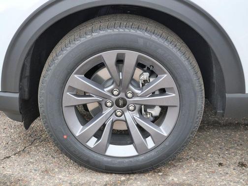 2026 Ford Explorer Active (200A)