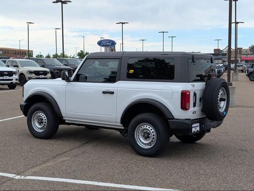 Oxford White 2026 Ford Bronco Base