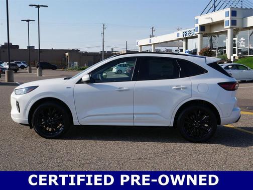 2024 Ford Escape ST-Line Elite
