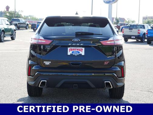 2022 Ford Edge ST