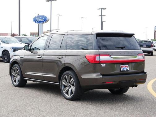 2018 Lincoln Navigator Black Label