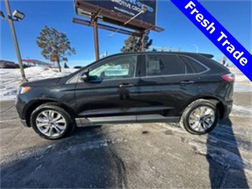 2023 Ford Edge Titanium