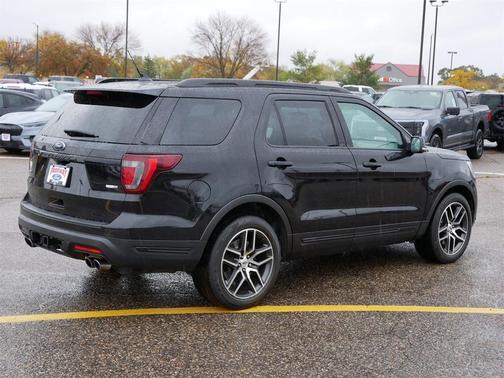 2019 Ford Explorer Sport