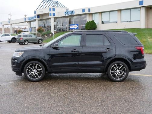 2019 Ford Explorer Sport