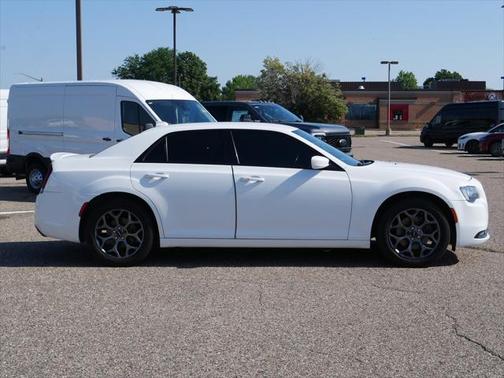 2015 Chrysler 300 S
