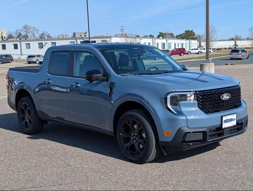 Azure Gray Metallic Tri-Coat 2026 Ford Maverick Lariat