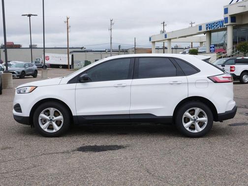 Oxford White 2022 Ford Edge SE