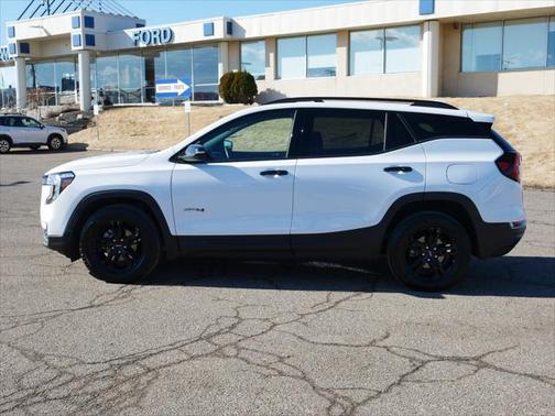 2023 GMC Terrain AWD AT4