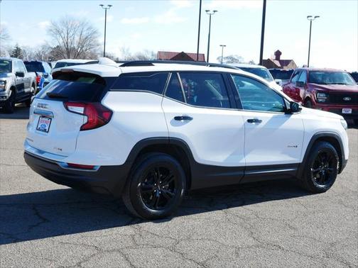 2023 GMC Terrain AWD AT4