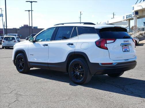 2023 GMC Terrain AWD AT4