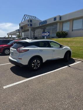 Pearl White 2018 Nissan Murano SV