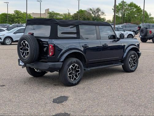 Antimatter Blue Metallic 2021 Ford Bronco Outer Banks