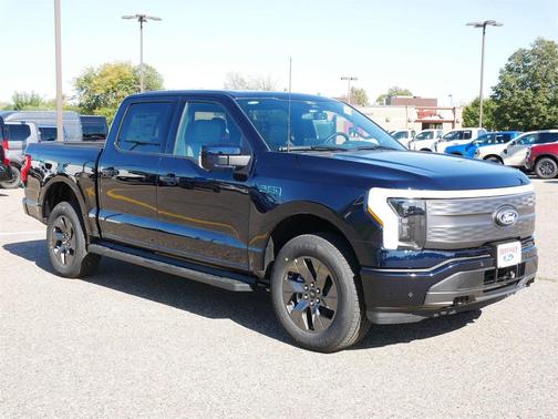 2025 Ford F-150 Lightning LARIAT