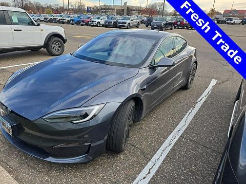 2022 Tesla Model S Base