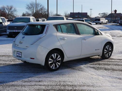 2017 Nissan Leaf SV