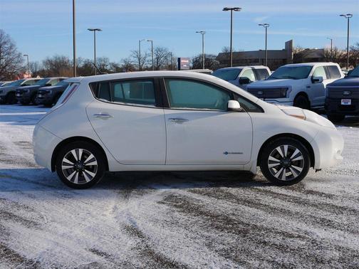 2017 Nissan Leaf SV