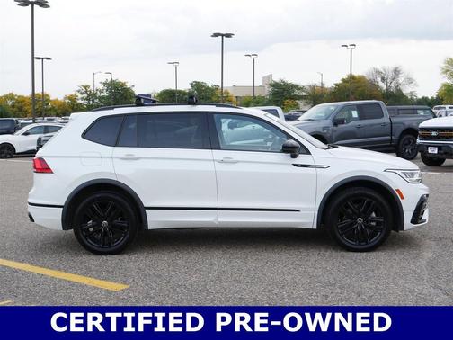 2022 Volkswagen Tiguan 2.0T SE R-Line Black 4MOTION