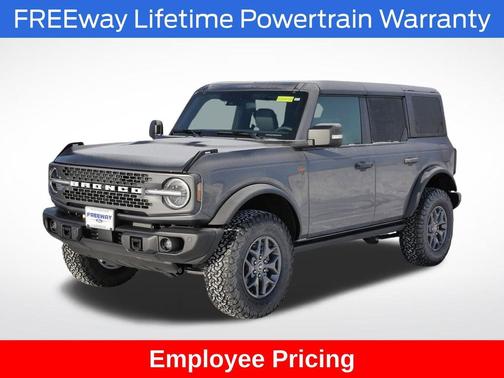 Carbonized Gray Metallic 2025 Ford Bronco Badlands