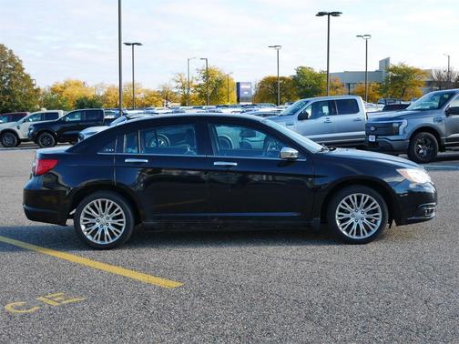 2012 Chrysler 200 Limited