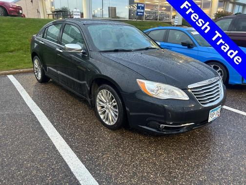 2012 Chrysler 200 Limited