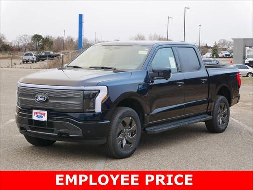 2025 Ford F-150 Lightning LARIAT