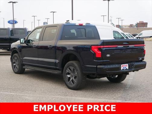 2025 Ford F-150 Lightning LARIAT