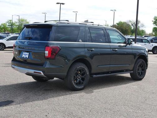 Forged Green Metallic 2022 Ford Expedition Timberline