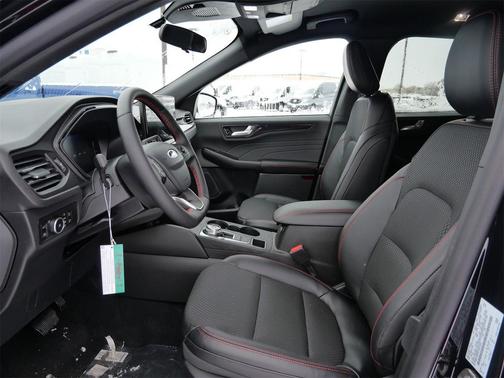 2026 Ford Escape ST-Line Select