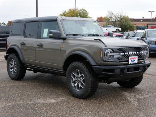 2025 Ford Bronco Badlands