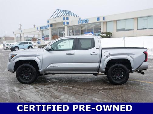 2025 Toyota Tacoma SR5