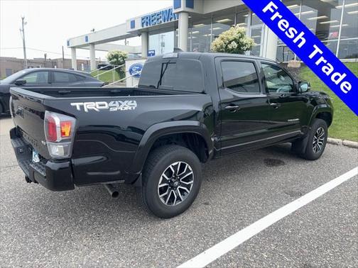 2022 Toyota Tacoma TRD Off-Road