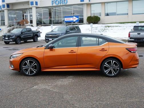 2023 Nissan Sentra SR