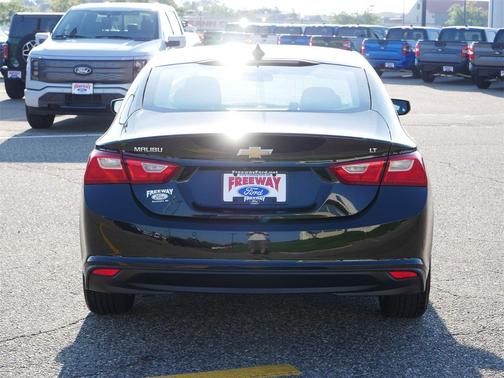 2025 Chevrolet Malibu FWD 1LT