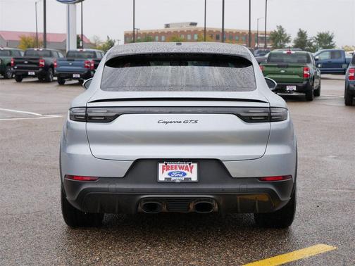 2021 Porsche Cayenne GTS