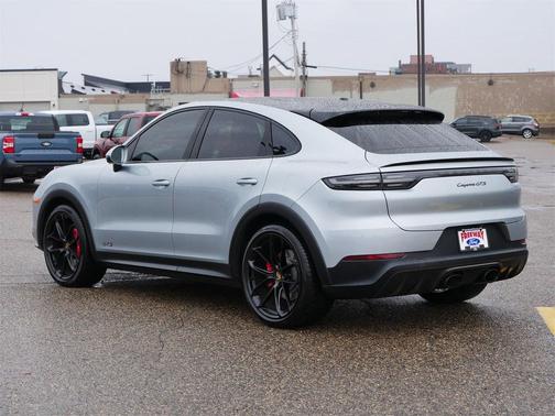 2021 Porsche Cayenne GTS