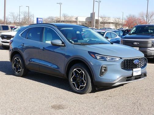 2026 Ford Escape Platinum