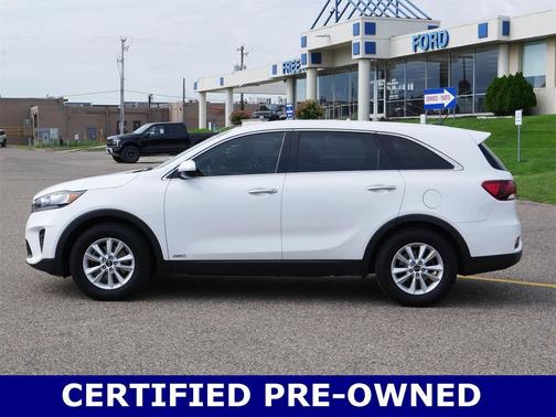 2019 Kia Sorento LX