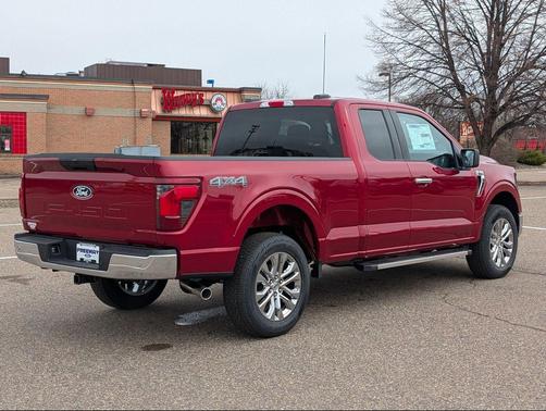 Ruby Red Metallic Tinted Clearcoat 2026 Ford F-150 XLT